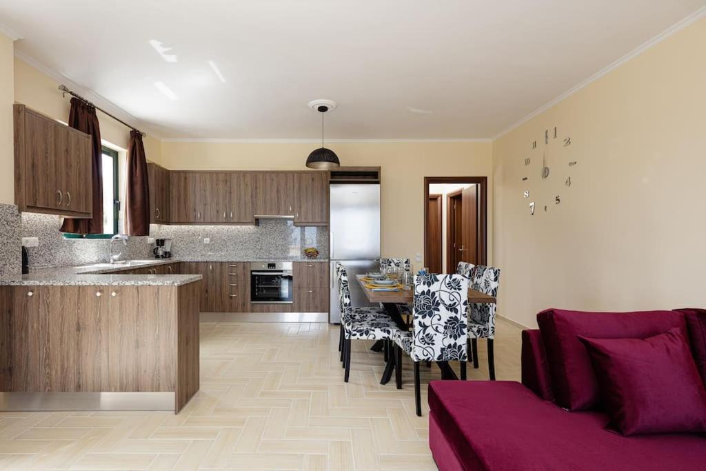 Galini House Lägenhet Tria Monastiria Exteriör bild